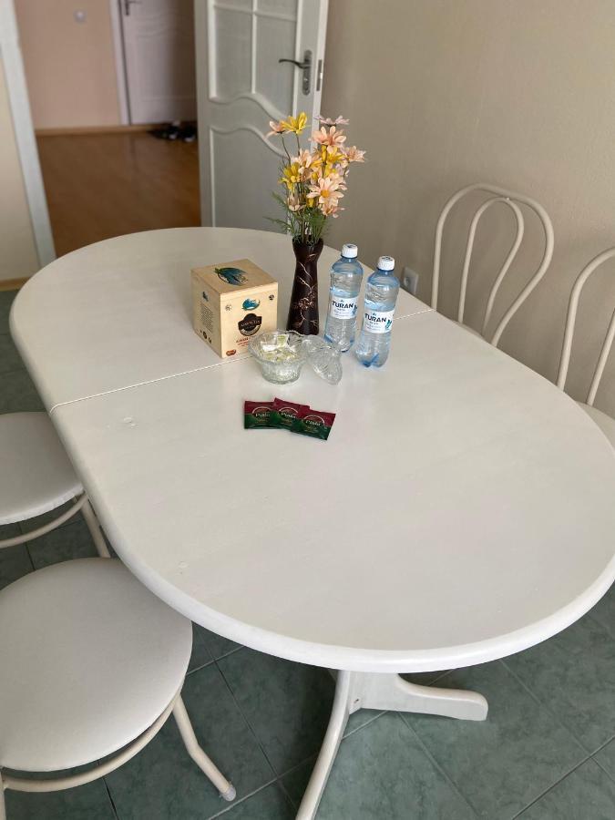 Apartment in the city centre أستانا المظهر الخارجي الصورة